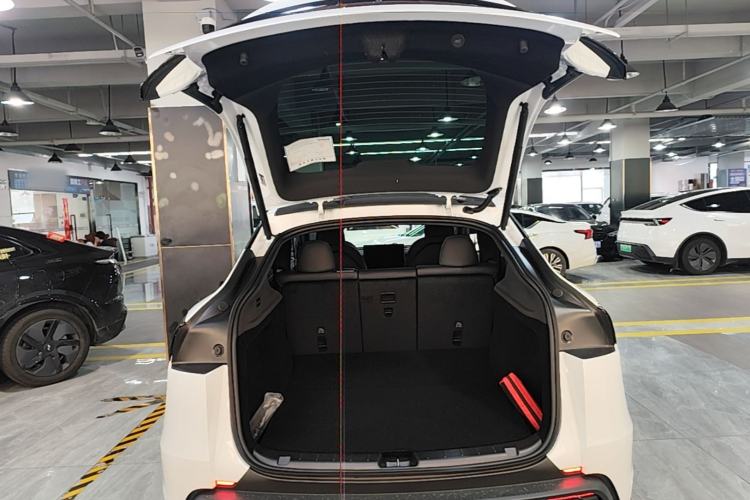 Used Tesla Model Y 2026 Rear-Drive Model Trunk