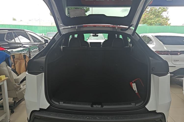Used Tesla Model Y 2026 Rear-Drive Model Trunk