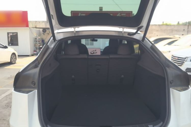 Used Tesla Model Y 2026 Rear-Drive Model Trunk