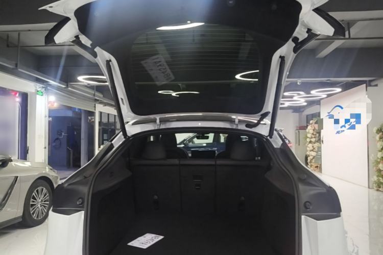 Used Tesla Model Y 2026 Rear-Drive Model Trunk