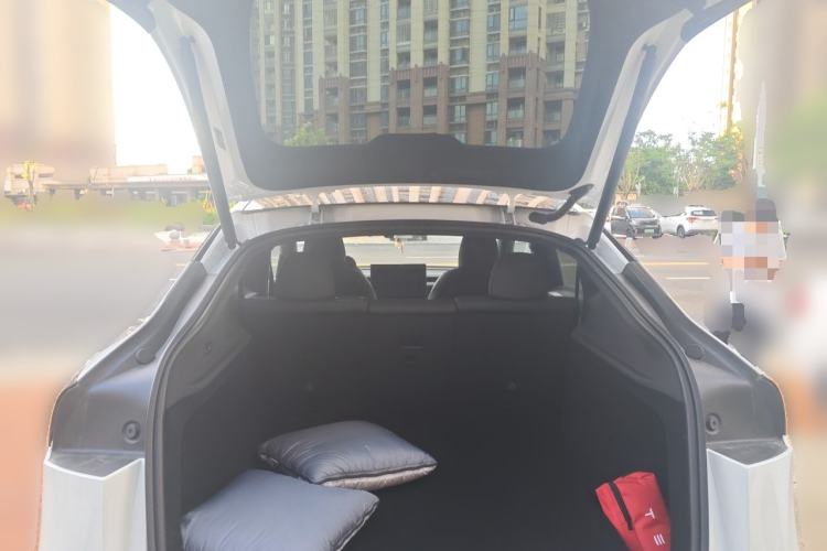 Used Tesla Model Y 2026 Rear-Drive Model Trunk