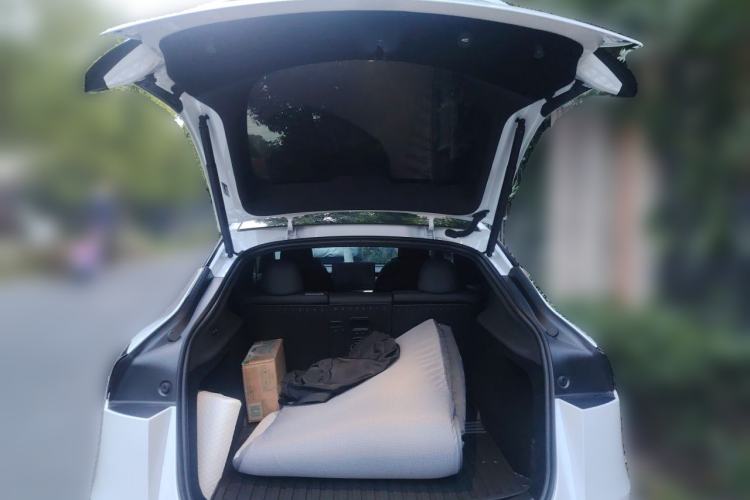 Used Tesla Model Y 2026 Rear-Drive Model Trunk