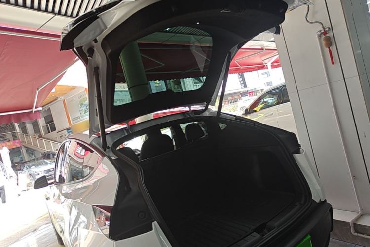 Used Tesla Model Y 2026 Rear-Drive Model Trunk