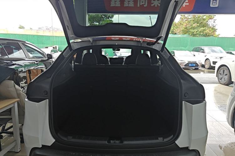 Used Tesla Model Y 2026 Rear-Drive Model Trunk