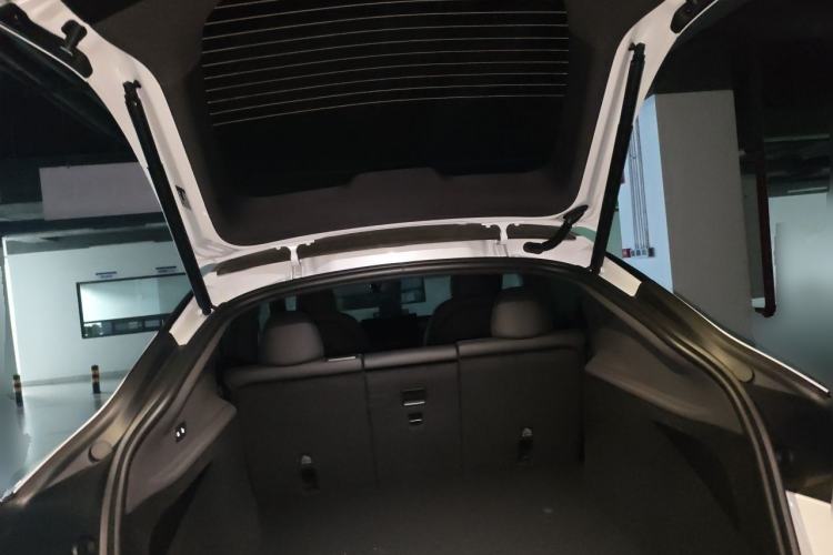 Used Tesla Model Y 2026 Rear-Drive Model Trunk