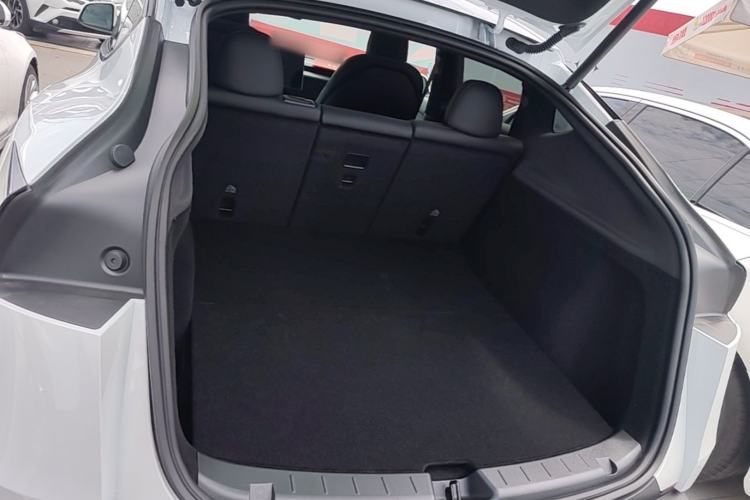 Used Tesla Model Y 2026 Rear-Drive Model Trunk
