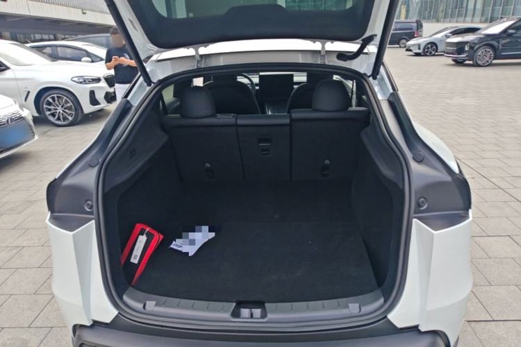 Used Tesla Model Y 2026 Rear-Drive Model Trunk