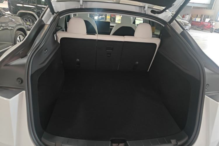 Used Tesla Model Y 2026 Model Long-Range Rear-Wheel-Drive Version Trunk