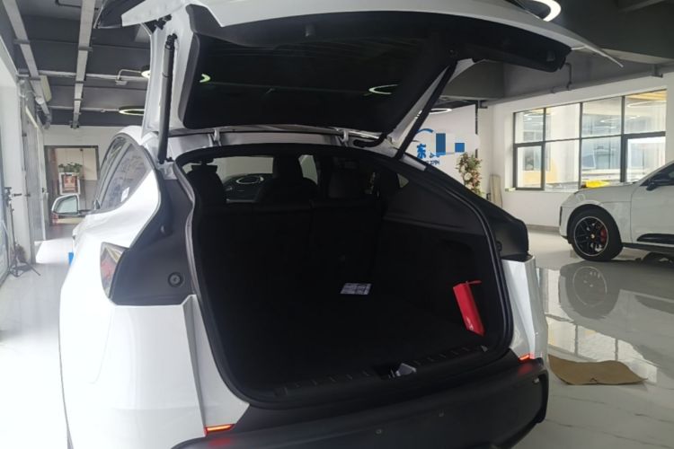 Used Tesla Model Y 2026 Rear-Drive Model Trunk