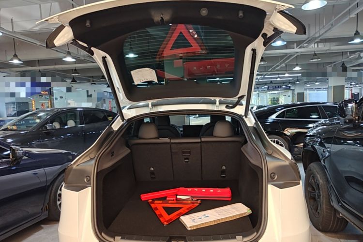 Used Tesla Model Y 2026 Rear-Drive Model Trunk
