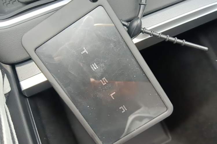 Used Tesla Model Y 2026 Facelifted Long-Range Rear-Drive Model Vehicle Key