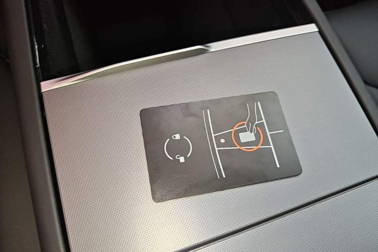 Used Tesla Model Y 2026 Rear-Drive Model Vehicle Key