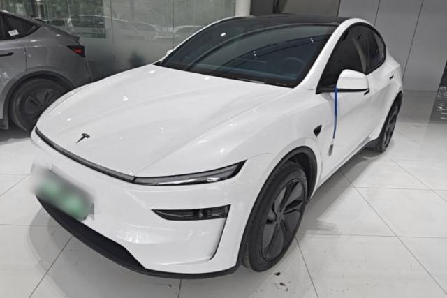 Used Tesla Model Y 2026 Rear-Drive Model