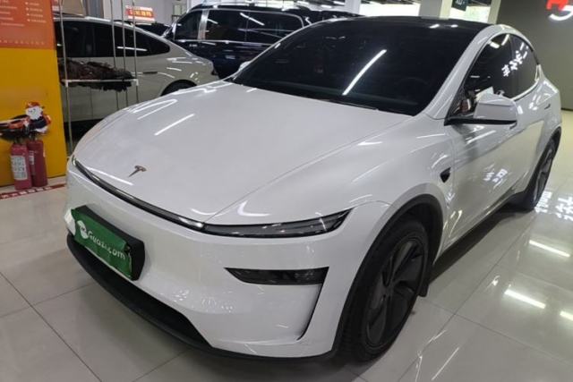 Used Tesla Model Y 2026 Long-Range All-Wheel-Drive Model