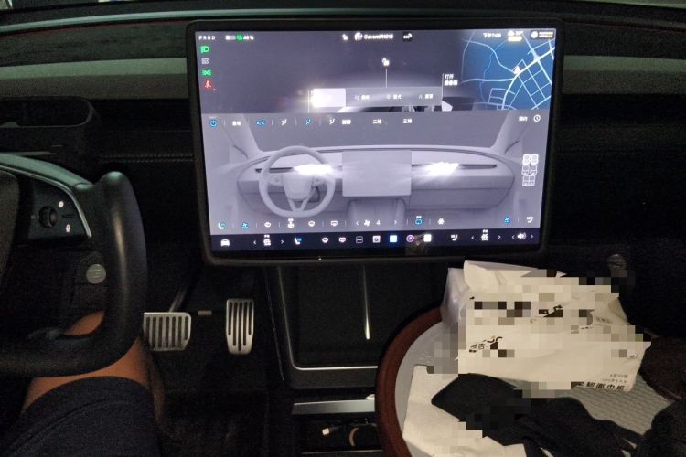 Used Tesla Model Y L 2025 Model Long-Range All-Wheel-Drive Version Audio And AC Panel