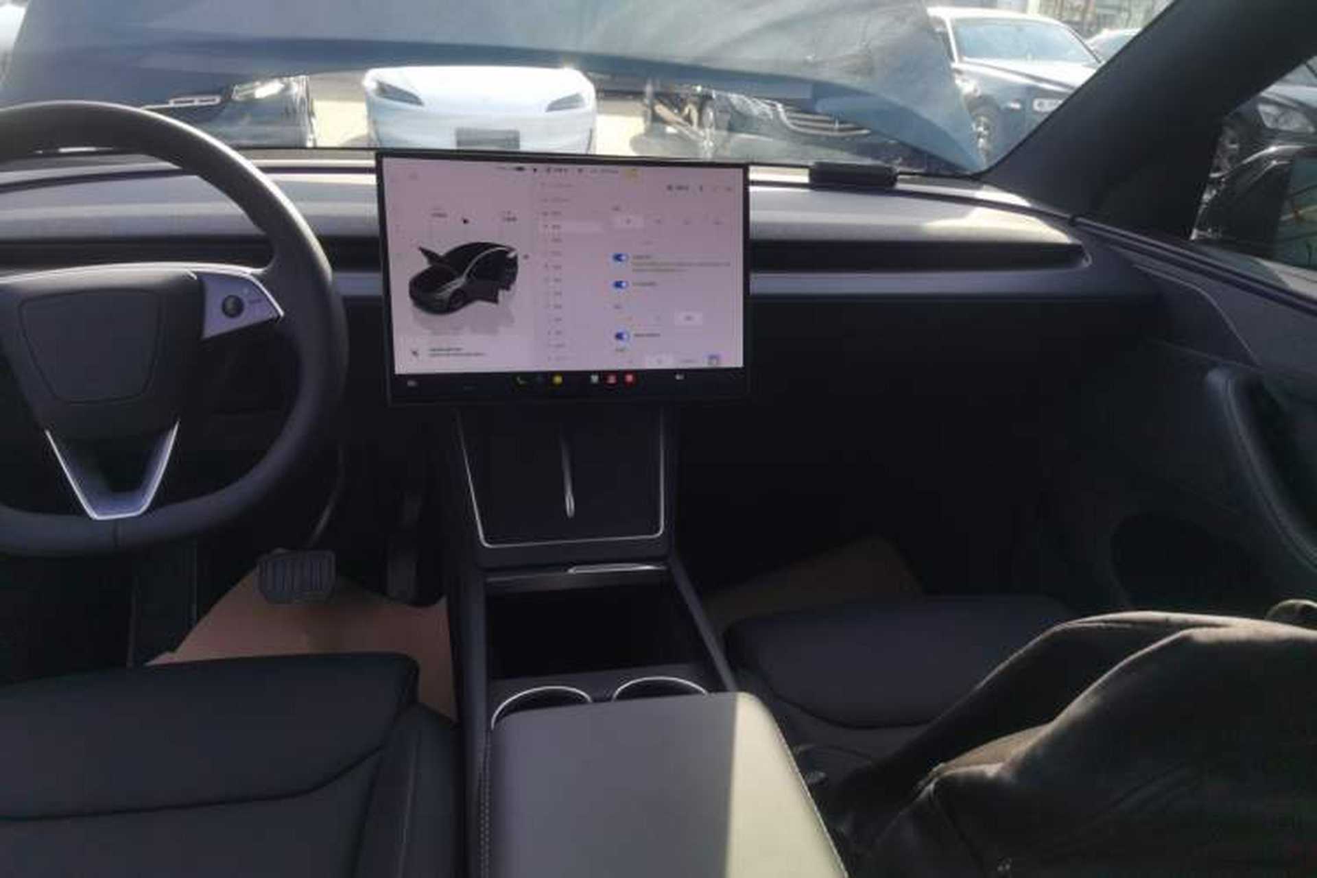 Used Tesla Model Y L 2025 Model Long-Range All-Wheel-Drive Version Audio And AC Panel