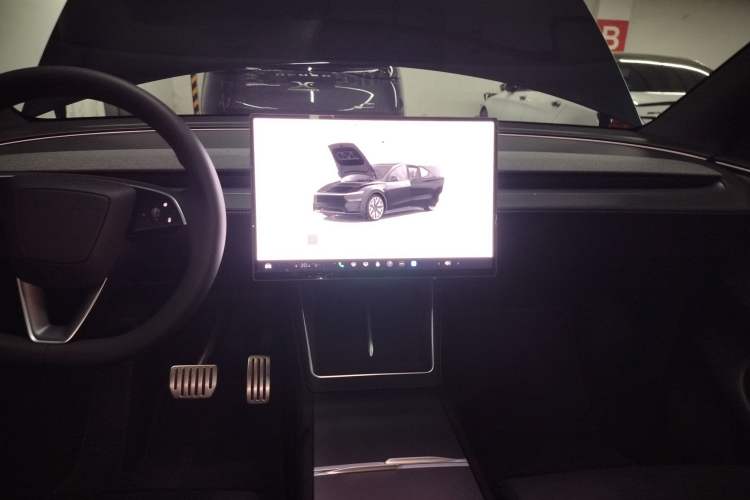 Used Tesla Model Y L 2025 Model Long-Range All-Wheel-Drive Version Audio And AC Panel
