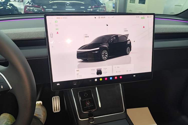 Used Tesla Model Y L 2025 Model Long-Range All-Wheel-Drive Version Audio And AC Panel