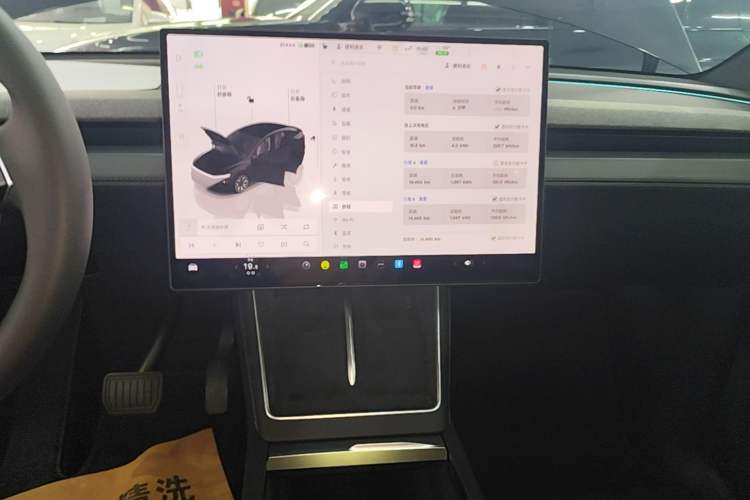 Used Tesla Model Y L 2025 Model Long-Range All-Wheel-Drive Version Audio And AC Panel