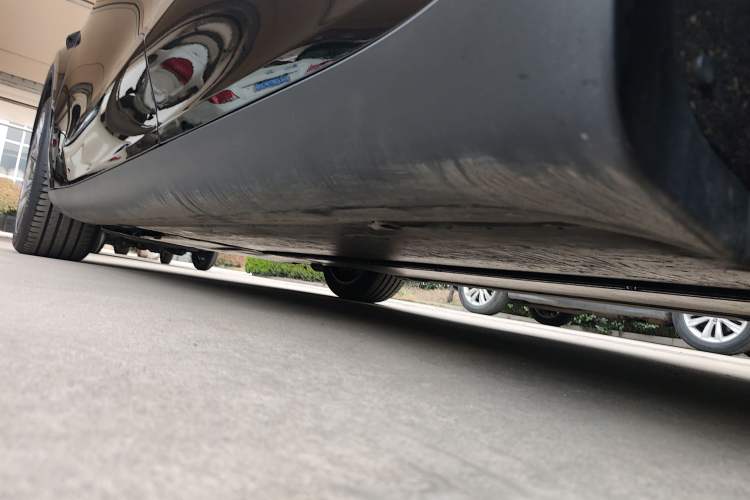 Used Tesla Model Y L 2025 Model Long-Range All-Wheel-Drive Version Chassis Rear Left