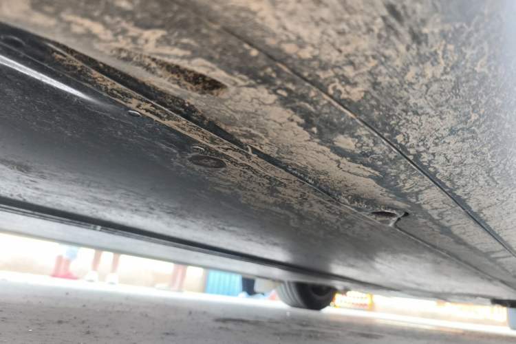 Used Tesla Model Y L 2025 Model Long-Range All-Wheel-Drive Version Chassis Rear Right