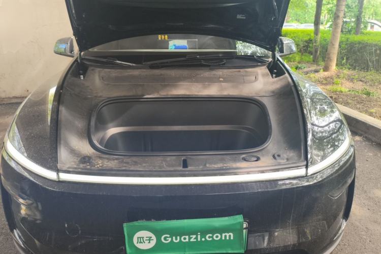 Used Tesla Model Y L 2025 Model Long-Range All-Wheel-Drive Version Engine Bay
