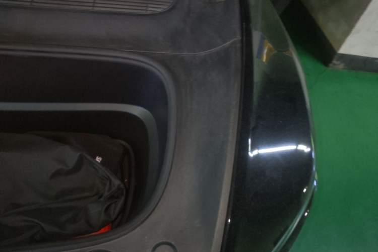 Used Tesla Model Y L 2025 Model Long-Range All-Wheel-Drive Version Engine Bay Left