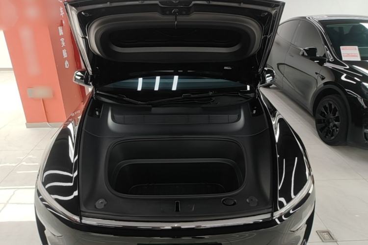 Used Tesla Model Y L 2025 Model Long-Range All-Wheel-Drive Version Engine Bay