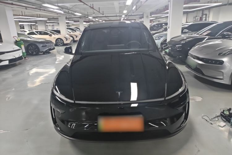 Used Tesla Model Y L 2025 Model Long-Range All-Wheel-Drive Version Front