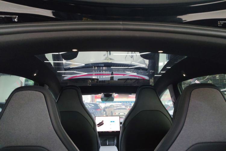 Used Tesla Model Y L 2025 Model Long-Range All-Wheel-Drive Version Headliner