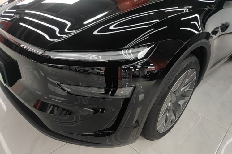 Used Tesla Model Y L 2025 Model Long-Range All-Wheel-Drive Version Left Front Headlight