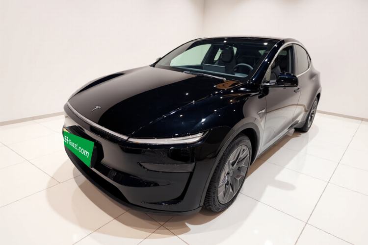 Tesla Model Y L 2025 Model Long-Range All-Wheel-Drive Version