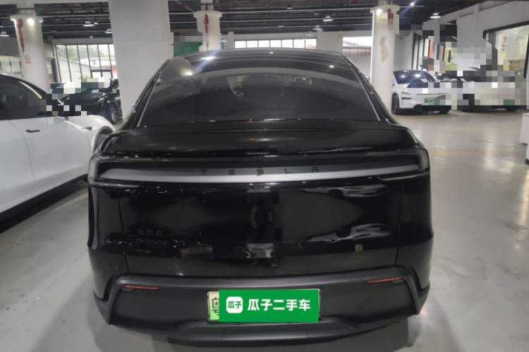 Used Tesla Model Y L 2025 Model Long-Range All-Wheel-Drive Version Rear