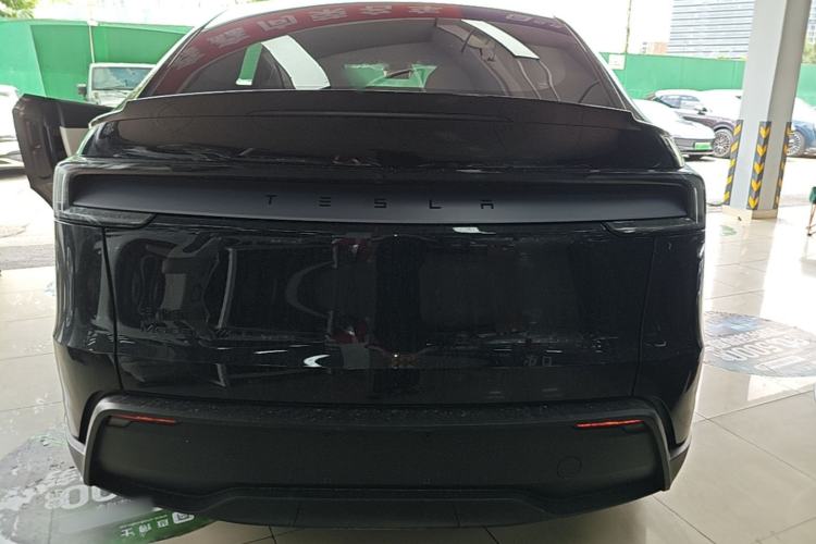 Used Tesla Model Y L 2025 Model Long-Range All-Wheel-Drive Version Rear