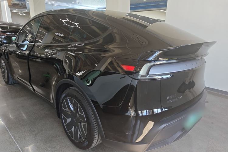 Used Tesla Model Y L 2025 Model Long-Range All-Wheel-Drive Version Rear Left 45 Deg