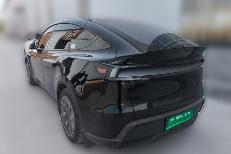 Used Tesla Model Y L 2025 Model Long-Range All-Wheel-Drive Version Rear Left 45 Deg