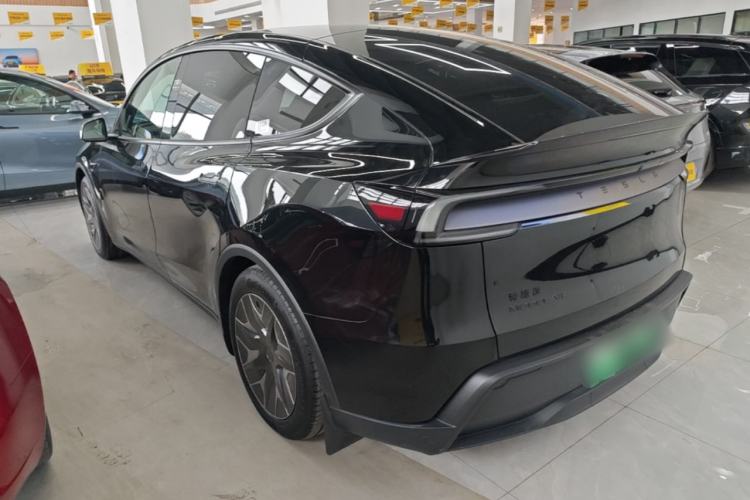 Used Tesla Model Y L 2025 Model Long-Range All-Wheel-Drive Version Rear Left 45 Deg