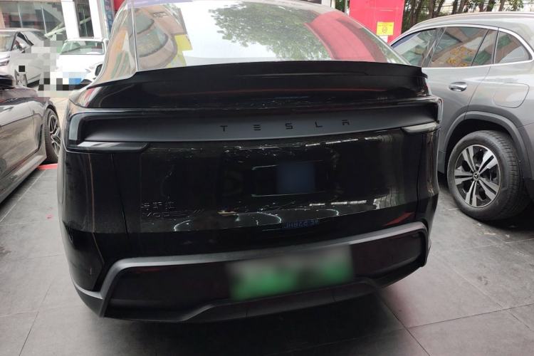 Used Tesla Model Y L 2025 Model Long-Range All-Wheel-Drive Version Rear