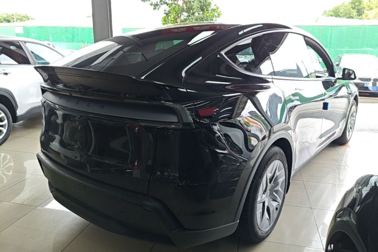 Used Tesla Model Y L 2025 Model Long-Range All-Wheel-Drive Version Rear Right 45 Deg