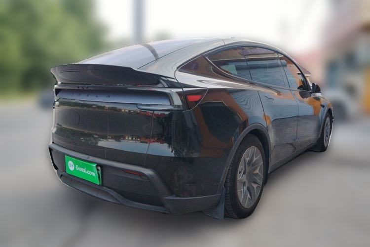 Used Tesla Model Y L 2025 Model Long-Range All-Wheel-Drive Version Rear Right 45 Deg
