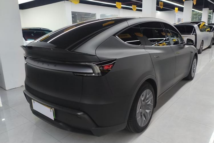 Used Tesla Model Y L 2025 Model Long-Range All-Wheel-Drive Version Rear Right 45 Deg