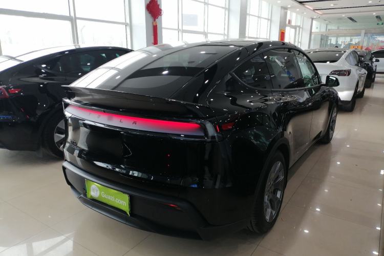 Used Tesla Model Y L 2025 Model Long-Range All-Wheel-Drive Version Rear Right 45 Deg
