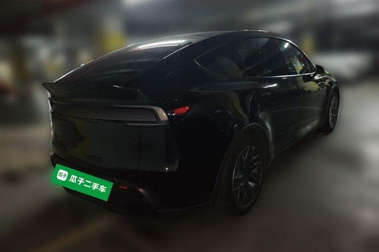 Used Tesla Model Y L 2025 Model Long-Range All-Wheel-Drive Version Rear Right 45 Deg