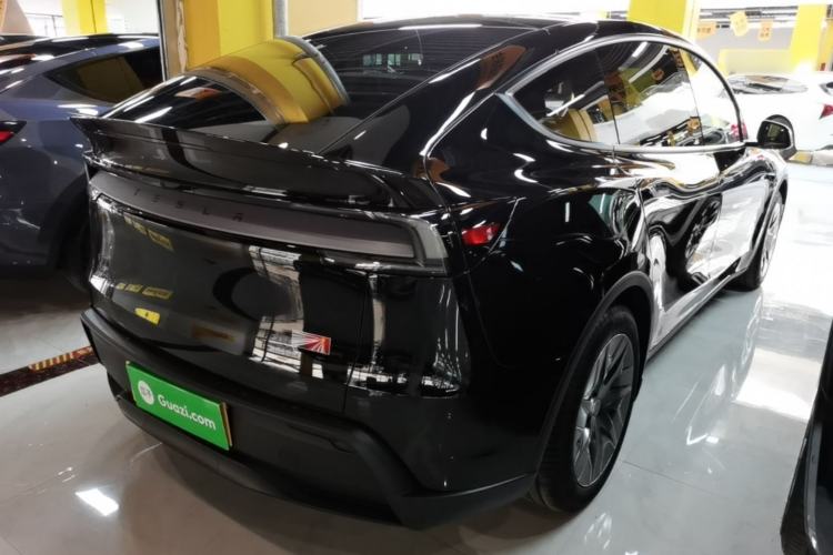 Used Tesla Model Y L 2025 Model Long-Range All-Wheel-Drive Version Rear Right 45 Deg