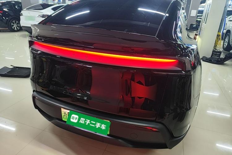 Used Tesla Model Y L 2025 Model Long-Range All-Wheel-Drive Version Rear