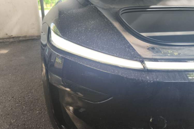 Used Tesla Model Y L 2025 Model Long-Range All-Wheel-Drive Version Right Front Headlight