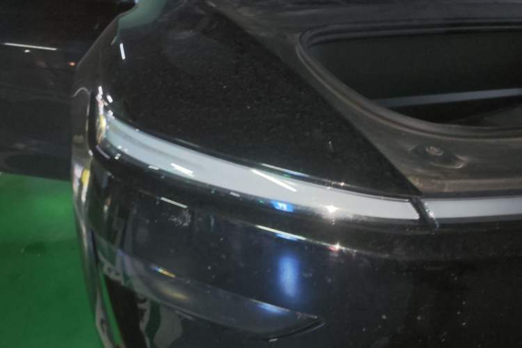 Used Tesla Model Y L 2025 Model Long-Range All-Wheel-Drive Version Right Front Headlight
