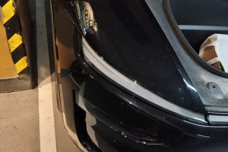 Used Tesla Model Y L 2025 Model Long-Range All-Wheel-Drive Version Right Front Headlight
