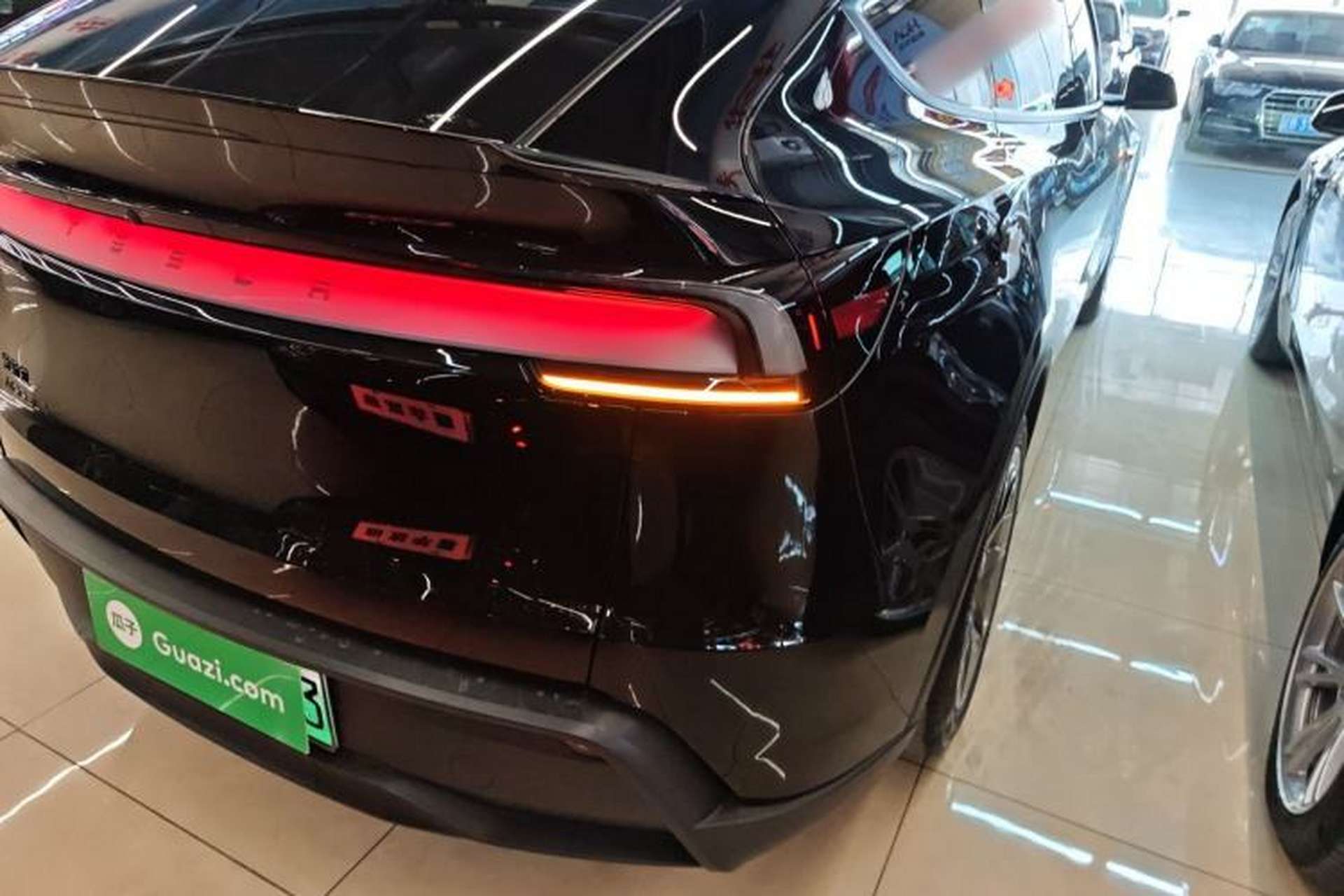 Used Tesla Model Y L 2025 Model Long-Range All-Wheel-Drive Version Right Rear Taillight