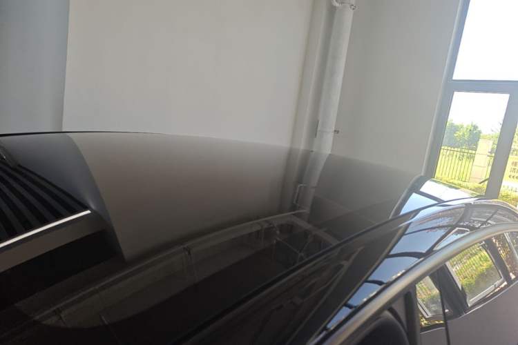 Used Tesla Model Y L 2025 Model Long-Range All-Wheel-Drive Version Roof